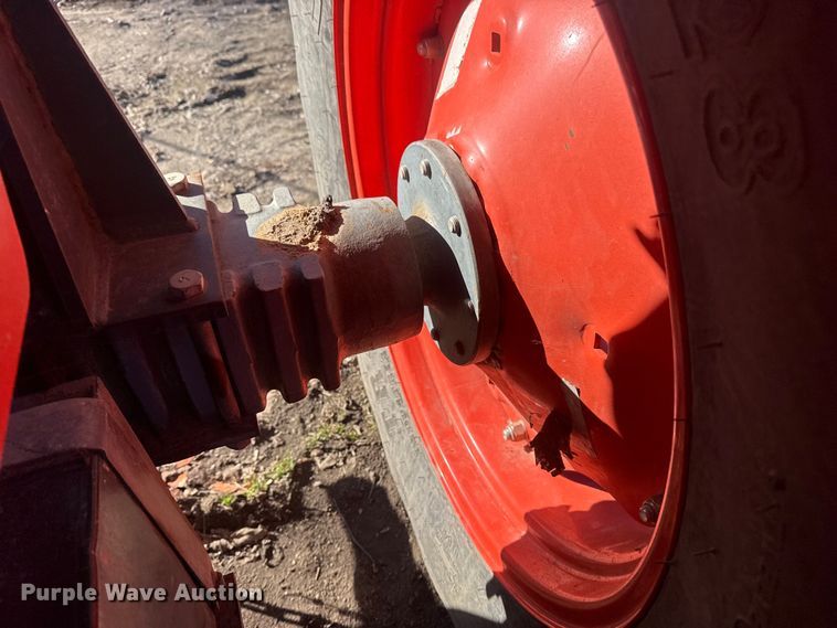 image for item EU4079 Kubota M8209 MFWD tractor