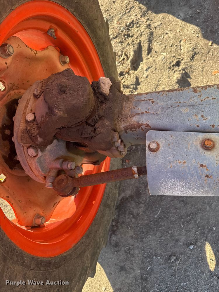 image for item EU4079 Kubota M8209 MFWD tractor