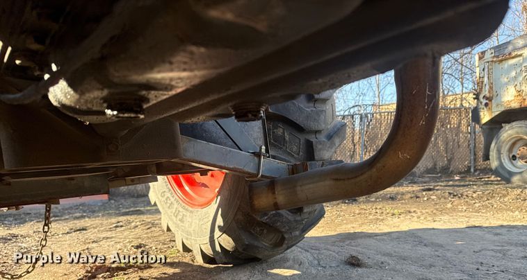 image for item EU4079 Kubota M8209 MFWD tractor