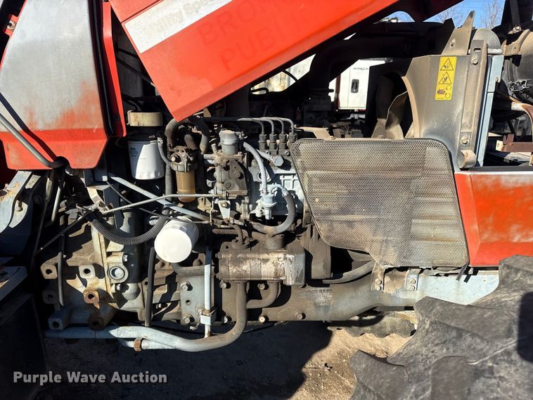 image for item EU4079 Kubota M8209 MFWD tractor