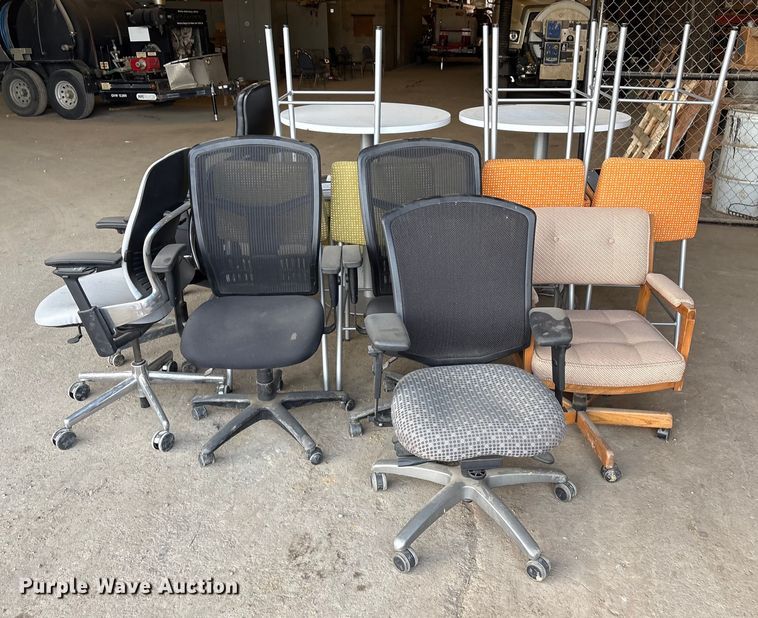 image for item EU4082 Furniture