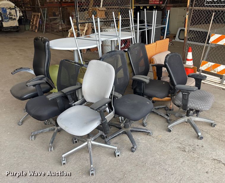 image for item EU4082 Furniture