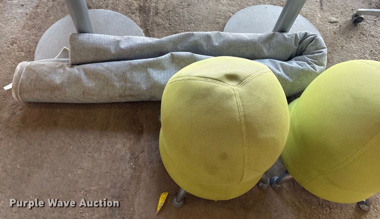 image for item EU4082 Furniture