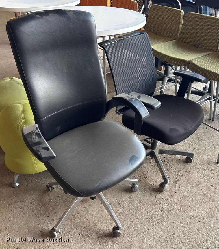 image for item EU4082 Furniture