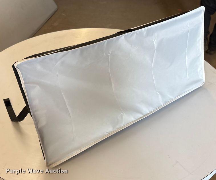 image for item EU4087 Electronics