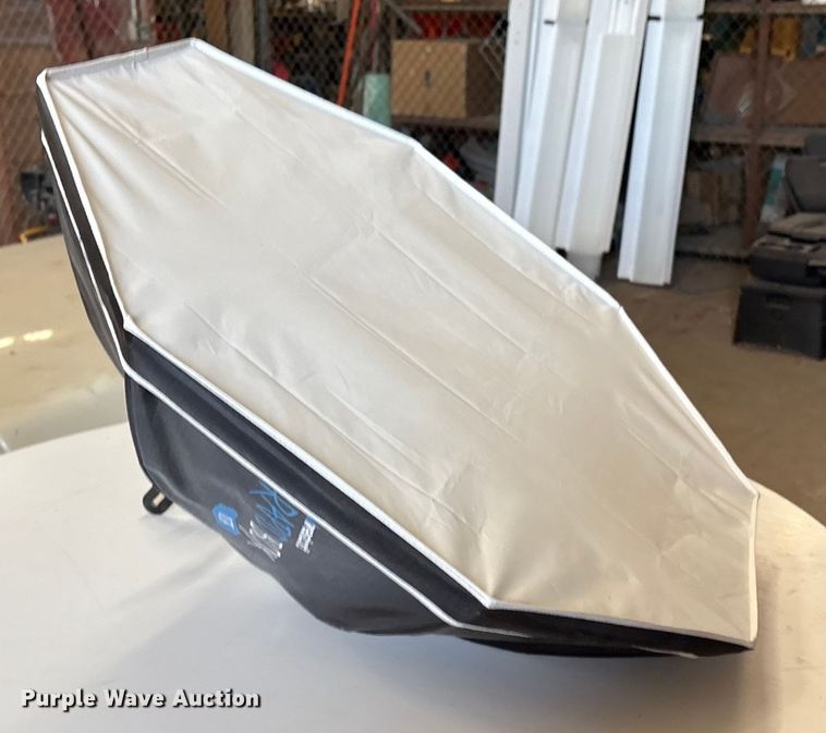 image for item EU4087 Electronics