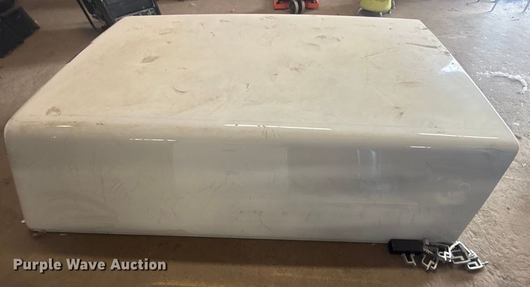 image for item EU4091 ARE Truck Hero pickup truck topper