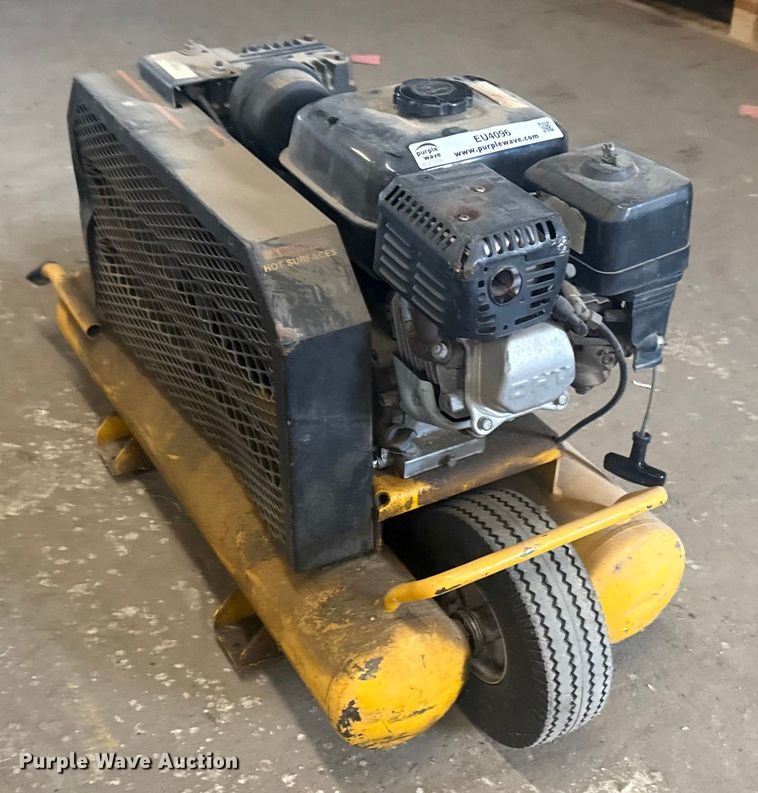 image for item EU4096 Dewalt air compressor