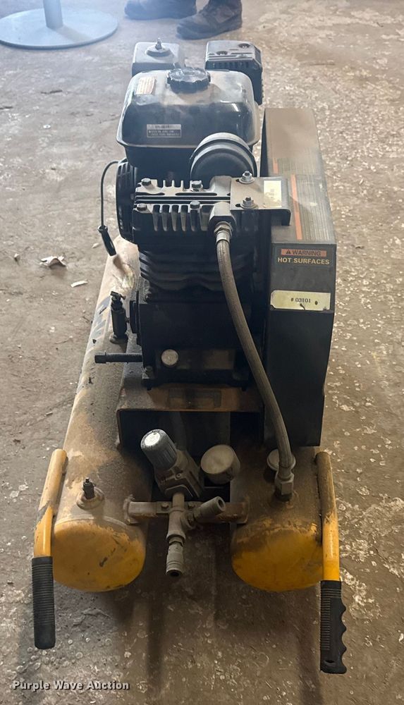 image for item EU4096 Dewalt air compressor