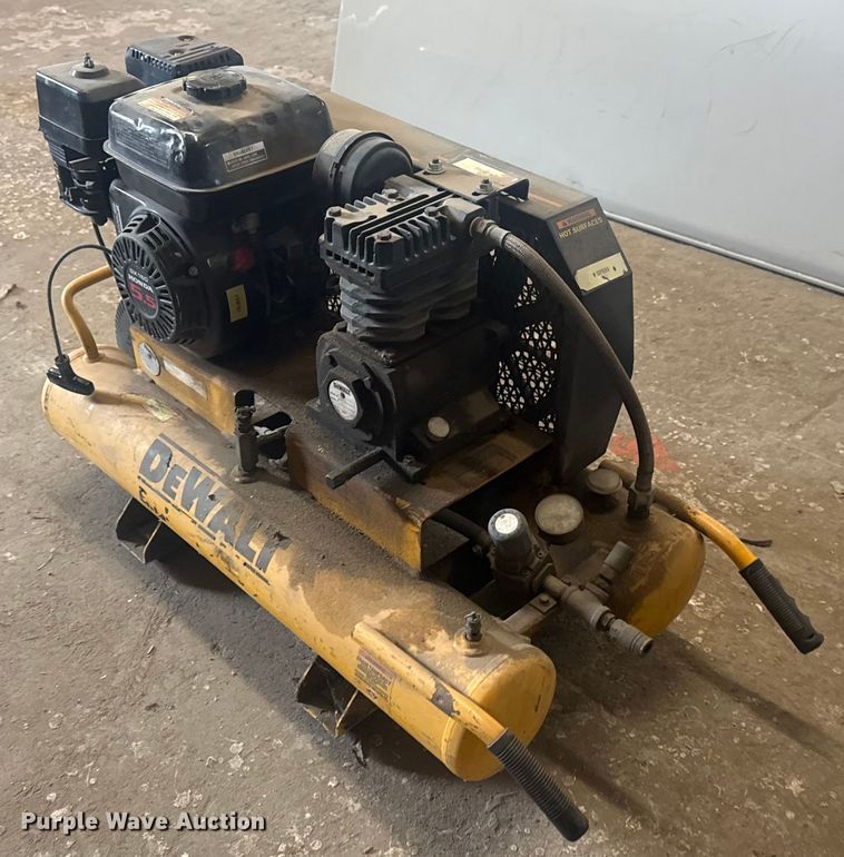 image for item EU4096 Dewalt air compressor