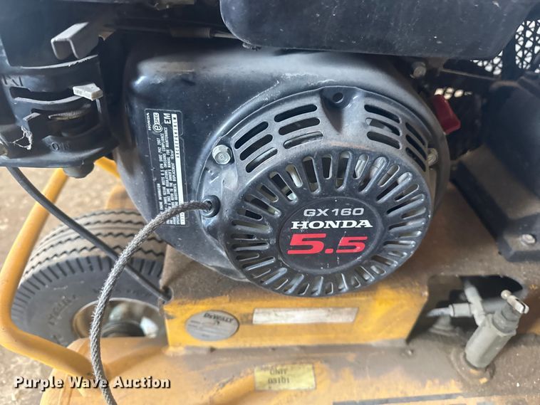 image for item EU4096 Dewalt air compressor