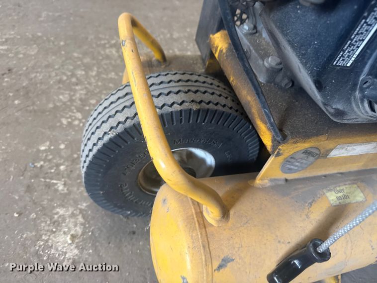 image for item EU4096 Dewalt air compressor
