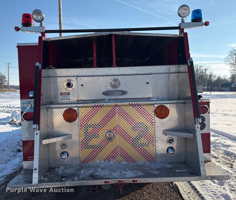 image for item EV2667 1989 Pierce pumper fire truck