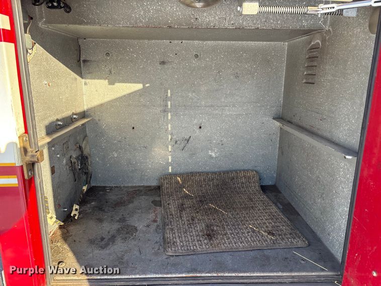 image for item EV2667 1989 Pierce pumper fire truck