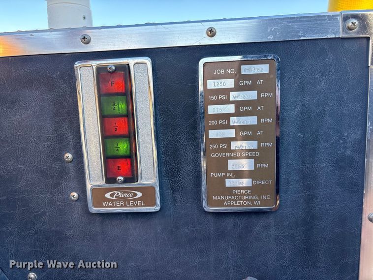 image for item EV2667 1989 Pierce pumper fire truck