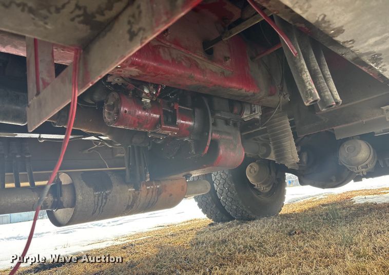 image for item EV2667 1989 Pierce pumper fire truck