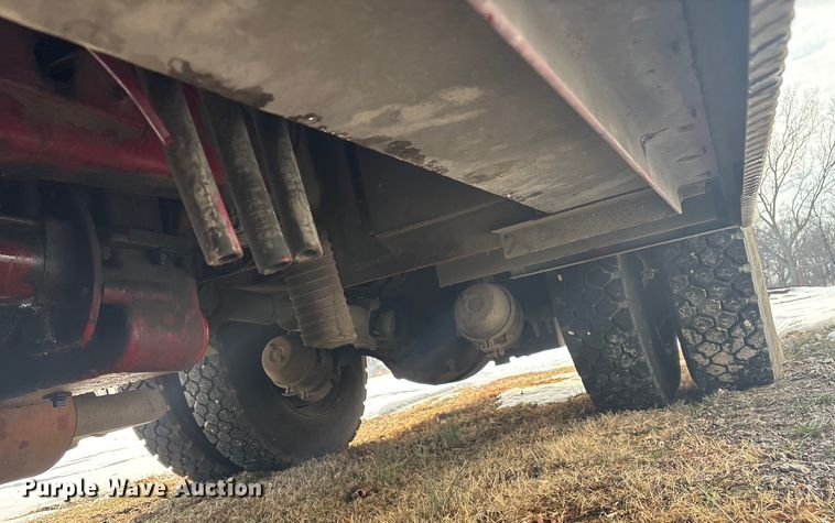 image for item EV2667 1989 Pierce pumper fire truck