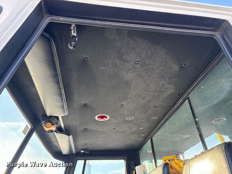 image for item EV2667 1989 Pierce pumper fire truck