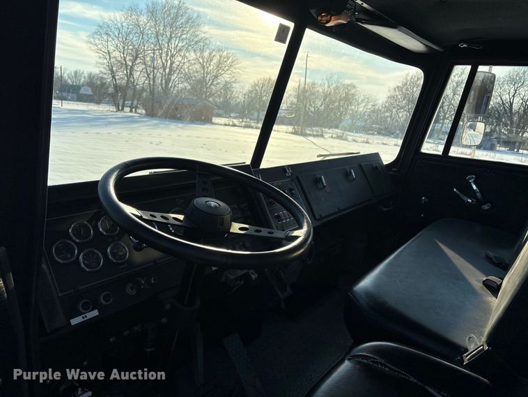 image for item EV2667 1989 Pierce pumper fire truck