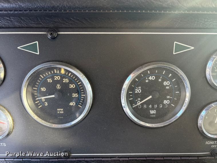 image for item EV2667 1989 Pierce pumper fire truck