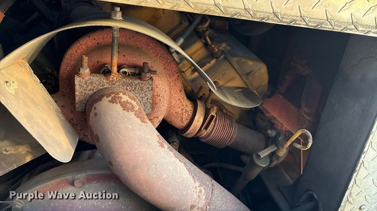 image for item EV2667 1989 Pierce pumper fire truck