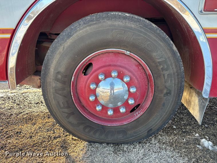 image for item EV2667 1989 Pierce pumper fire truck