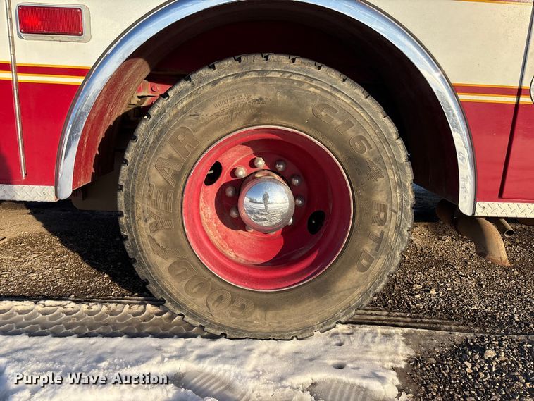 image for item EV2667 1989 Pierce pumper fire truck