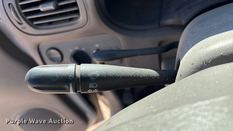 image for item EV2678 2002 Dodge Caravan van