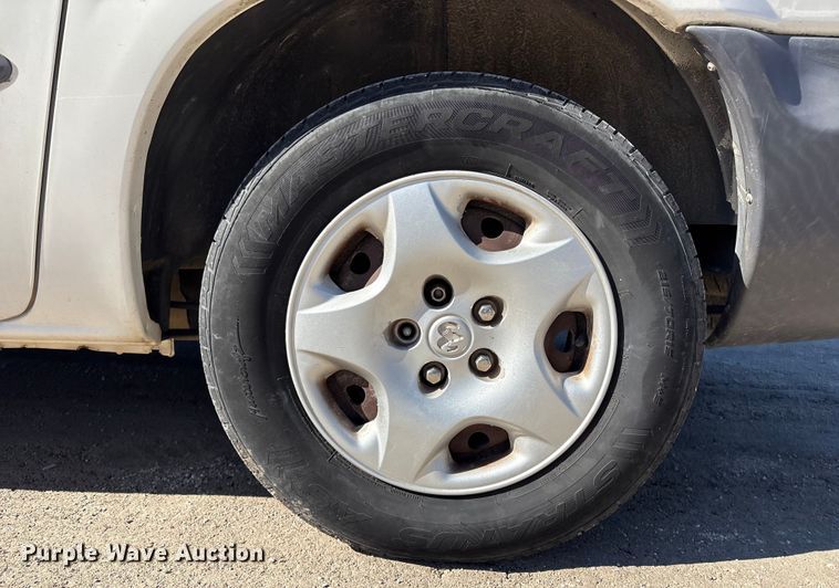 image for item EV2678 2002 Dodge Caravan van