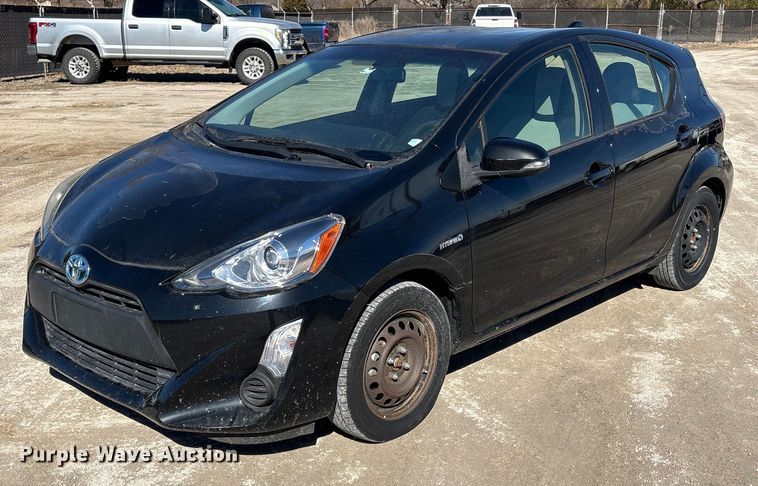 image for item EV2679 2015 Toyota Prius C 