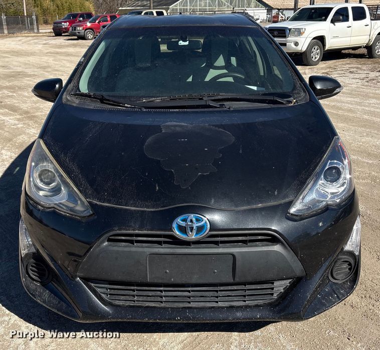 image for item EV2679 2015 Toyota Prius C 