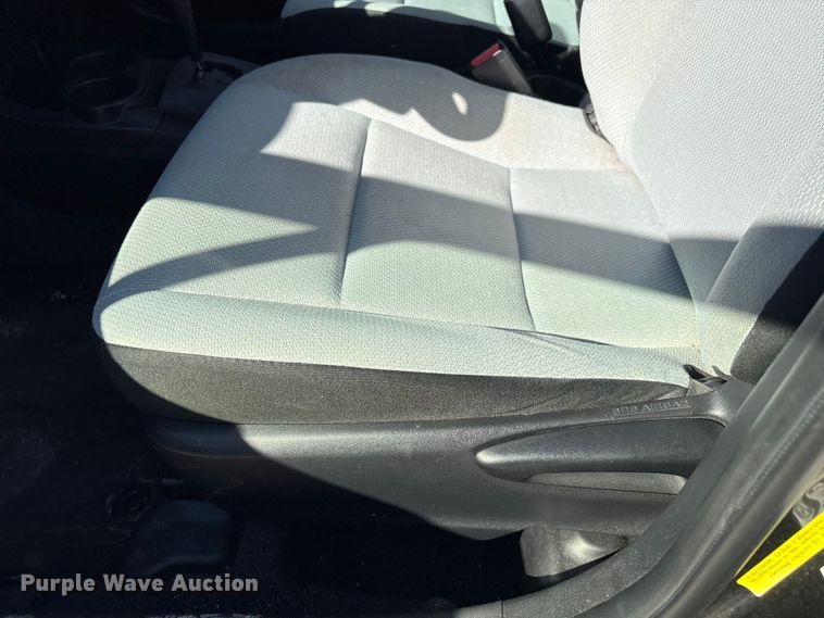 image for item EV2679 2015 Toyota Prius C 