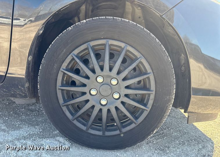 image for item EV2679 2015 Toyota Prius C 