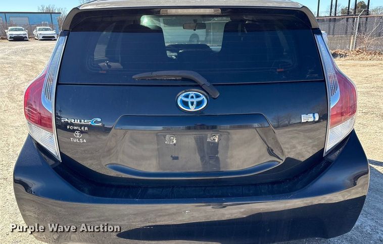 image for item EV2680 2015 Toyota Prius C 