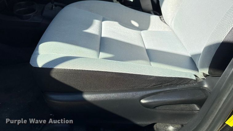 image for item EV2680 2015 Toyota Prius C 