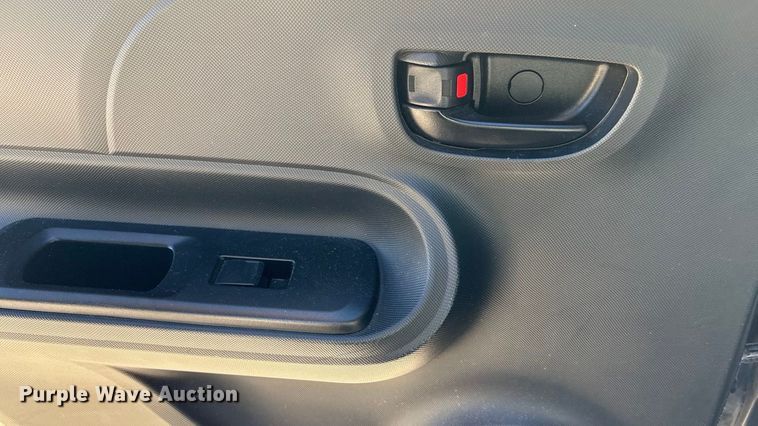 image for item EV2680 2015 Toyota Prius C 