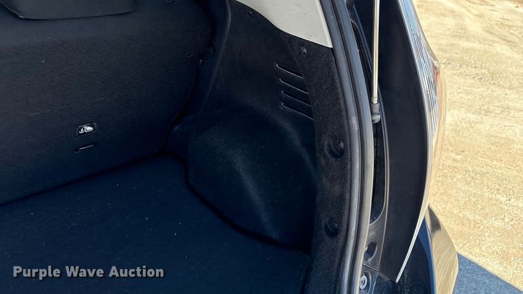 image for item EV2680 2015 Toyota Prius C 