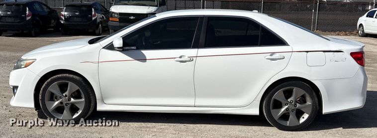 image for item EV2683 2012 Toyota Camry 