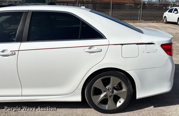 image for item EV2683 2012 Toyota Camry 