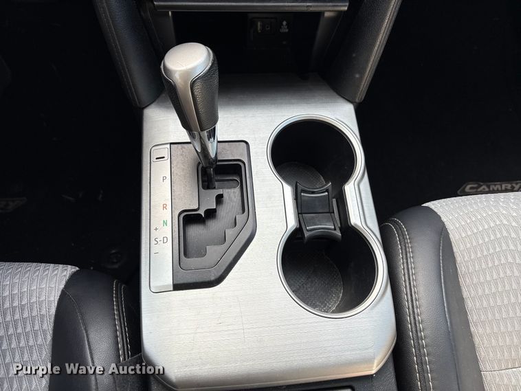 image for item EV2683 2012 Toyota Camry 