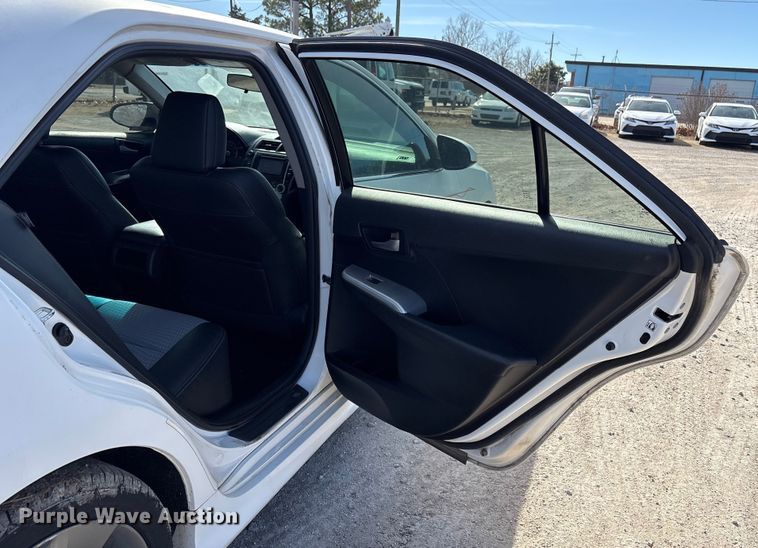 image for item EV2683 2012 Toyota Camry 