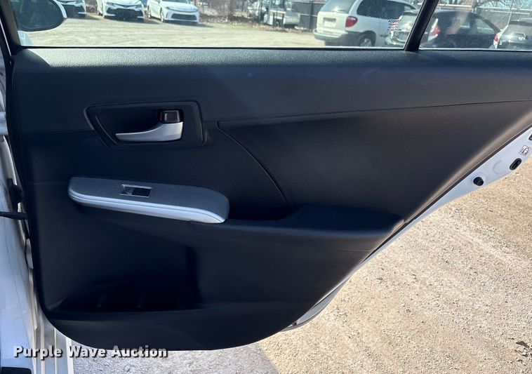 image for item EV2683 2012 Toyota Camry 