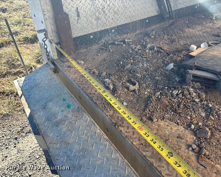 image for item EV2684 2013 Ford F250 Crew Cab utility bed pickup truck