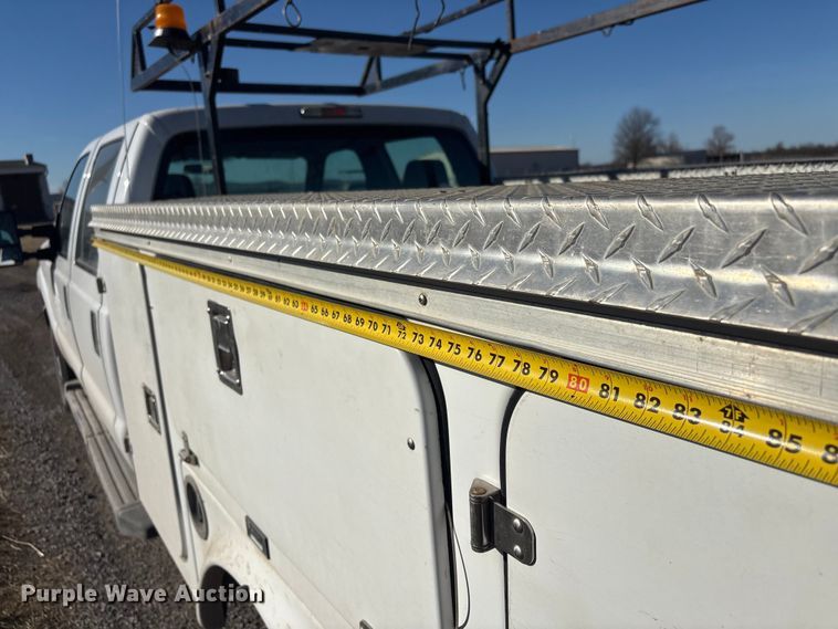 image for item EV2684 2013 Ford F250 Crew Cab utility bed pickup truck