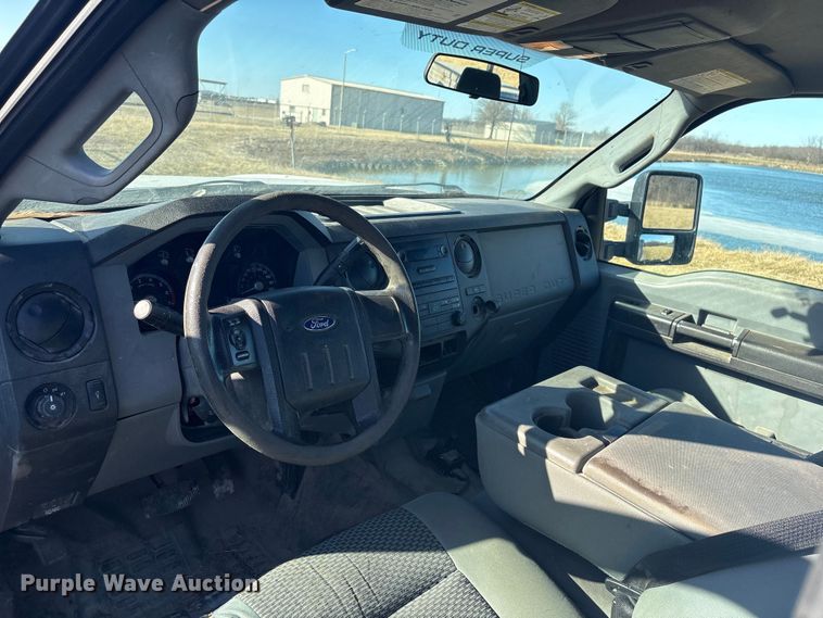 image for item EV2684 2013 Ford F250 Crew Cab utility bed pickup truck