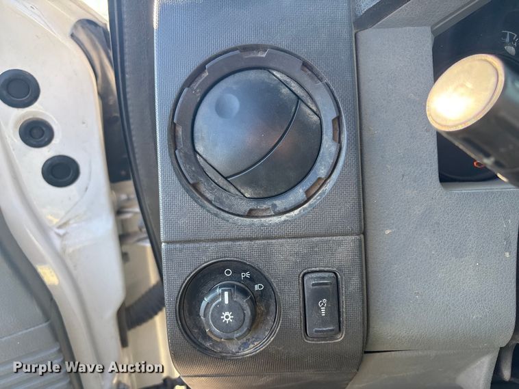 image for item EV2684 2013 Ford F250 Crew Cab utility bed pickup truck