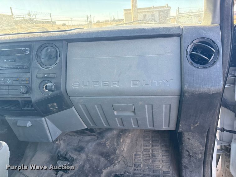 image for item EV2684 2013 Ford F250 Crew Cab utility bed pickup truck