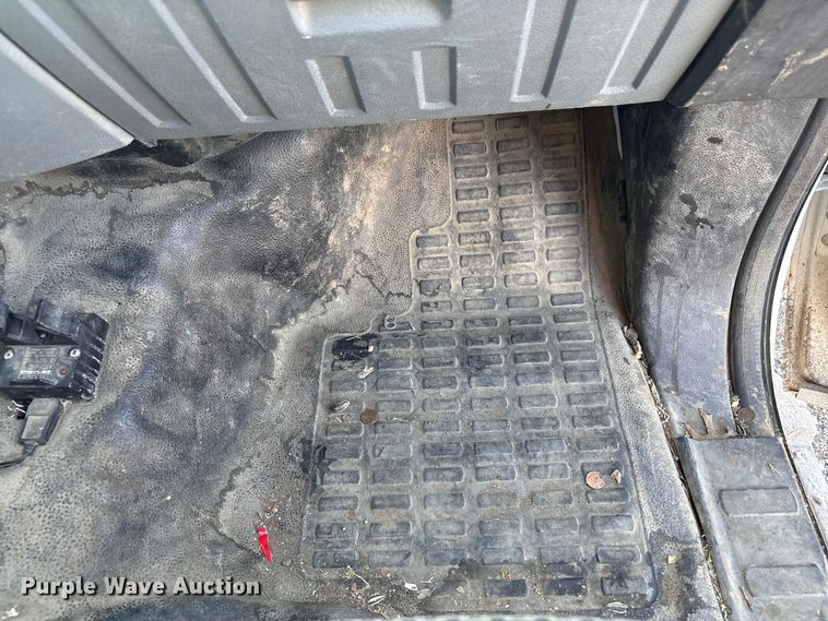 image for item EV2684 2013 Ford F250 Crew Cab utility bed pickup truck