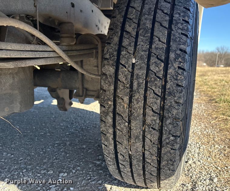 image for item EV2684 2013 Ford F250 Crew Cab utility bed pickup truck