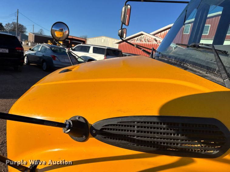 image for item FB0724 2013 Freightliner B2 school bus